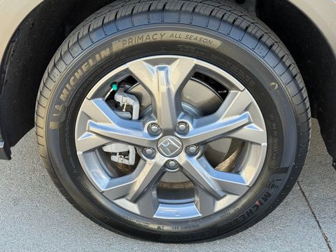 Certified 2026 Honda HR-V LX image 14