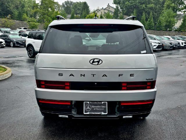Used 2025 Hyundai Santa Fe Calligraphy FWD image 9