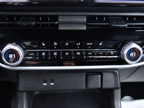 Used 2024 Honda Prologue Touring image 27