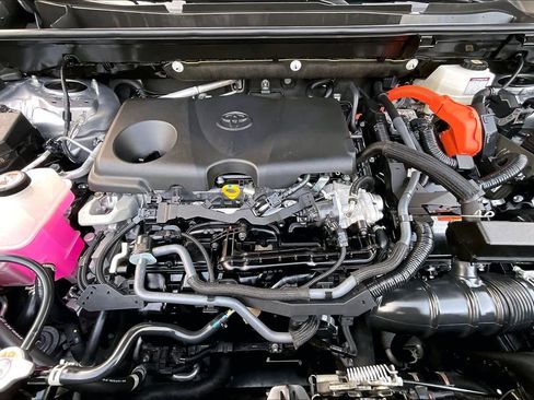 Used 2023 Toyota RAV4 XLE Premium image 29