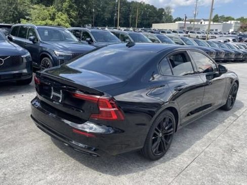 Used 2024 Volvo S60 B5 Plus w/ Climate Package FWD image 2