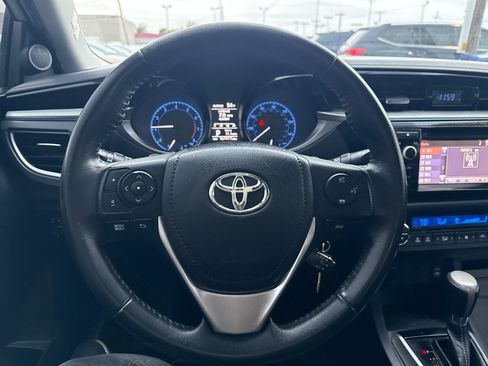 Used 2016 Toyota Corolla S Premium image 15