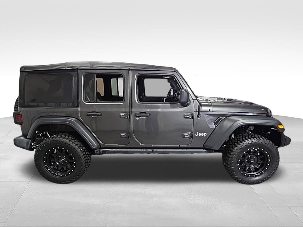 Used 2018 Jeep Wrangler Unlimited Sport AWD/4WD image 7