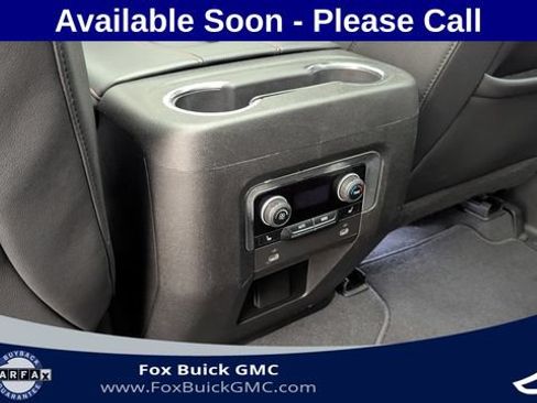 Used 2023 Chevrolet Suburban RST w/ Sport Performance Package AWD/4WD image 32