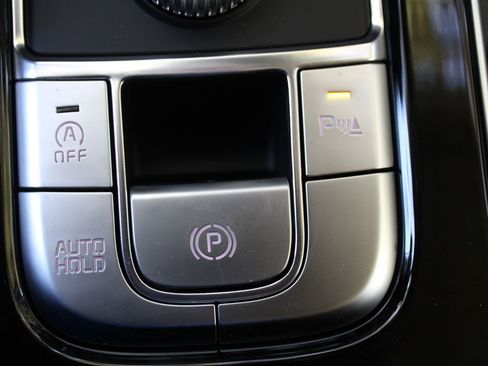 New 2025 Kia Telluride S image 33