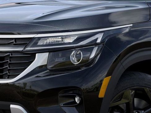 New 2026 Kia Seltos EX w/ EX Sunroof Package image 10