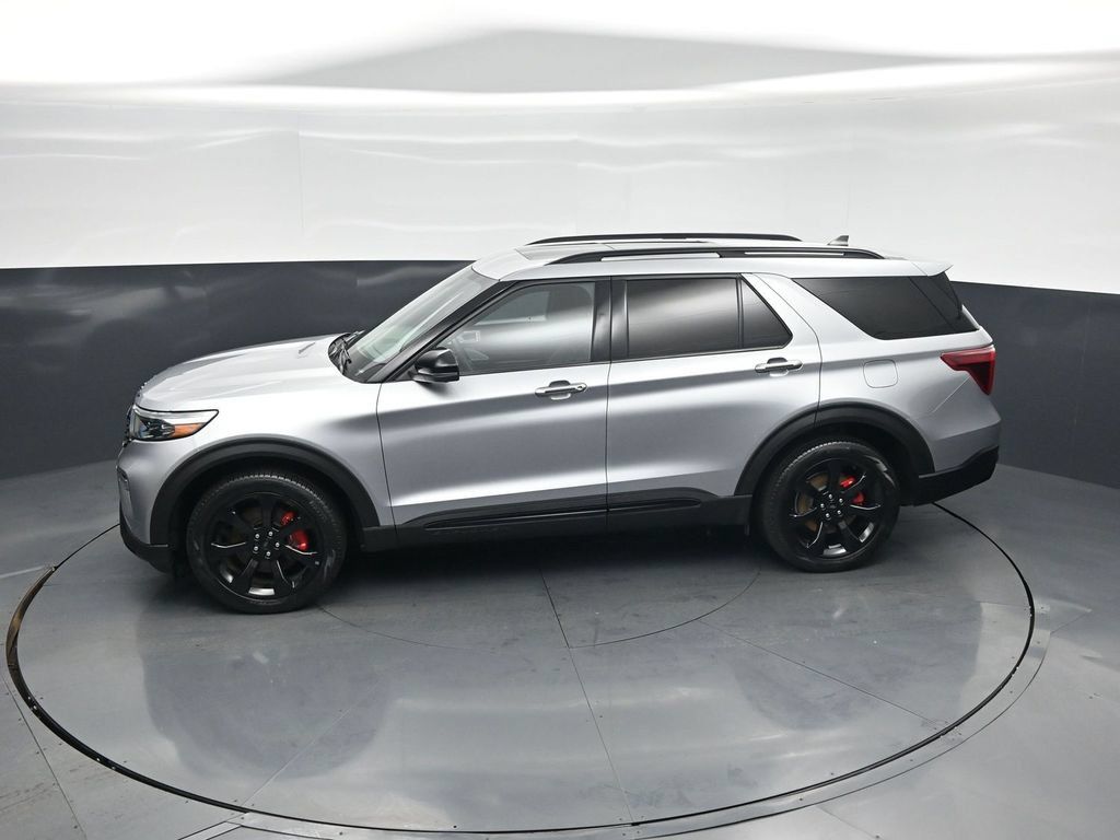 Used 2023 Ford Explorer ST w/ Equipment Group 401A AWD/4WD image 42