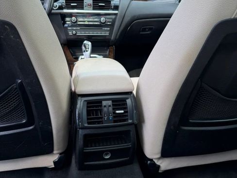 Used 2017 BMW X3 sDrive28i image 5