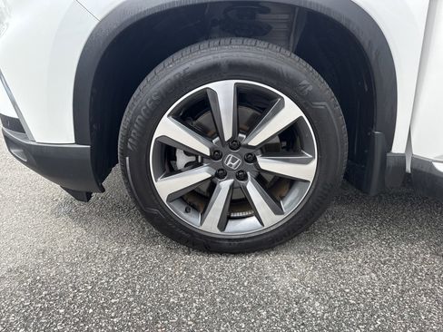 Used 2024 Honda Pilot Elite image 10