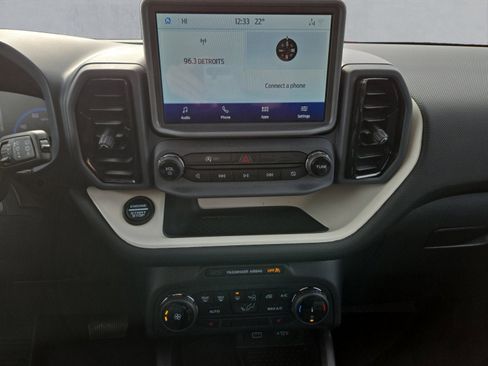 Certified 2024 Ford Bronco Sport Heritage w/ Heritage Convenience Package image 17