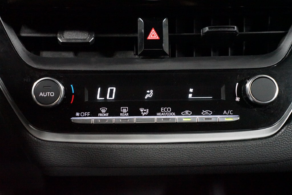 Certified 2024 Toyota Corolla LE FWD image 20
