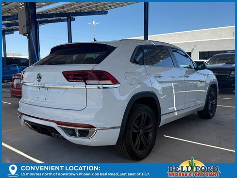 Used 2021 Volkswagen Atlas Cross Sport SE w/ V6 Towing Package FWD image 4