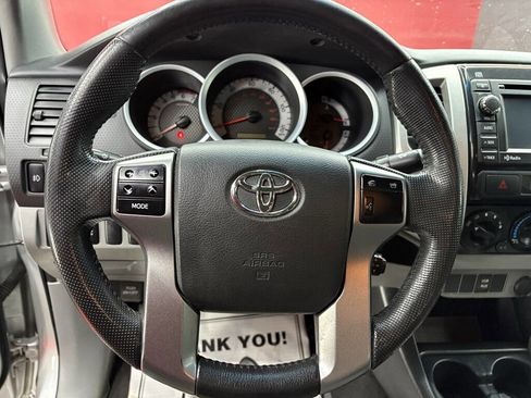 Used 2012 Toyota Tacoma PreRunner w/ TRD Sport Pkg RWD image 13