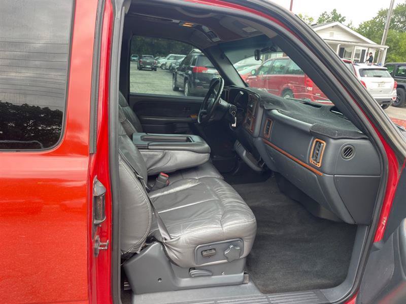 Used 2000 Chevrolet Silverado 1500 LS RWD image 10