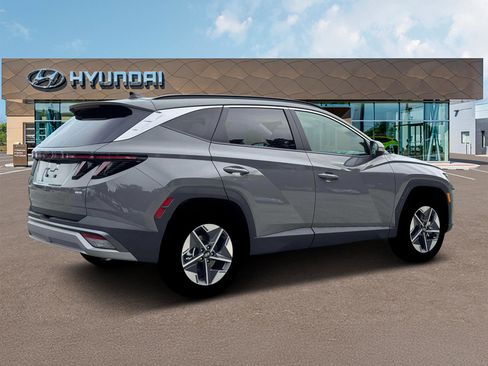 New 2026 Hyundai Tucson SEL image 8