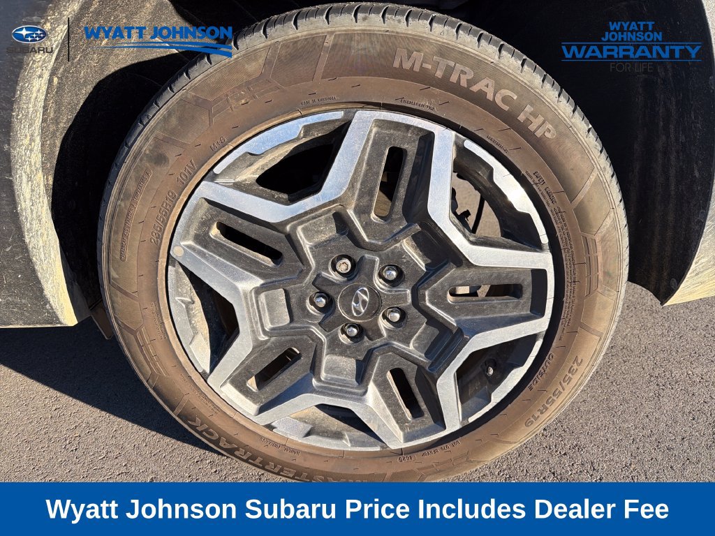 Used 2023 Hyundai Santa Fe Limited AWD/4WD image 6