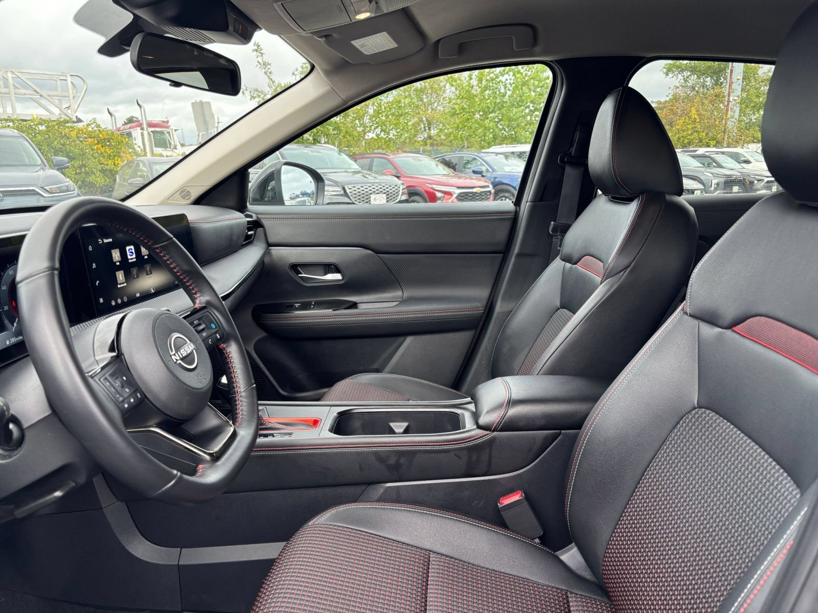 Used 2026 Nissan Kicks SR AWD/4WD image 22