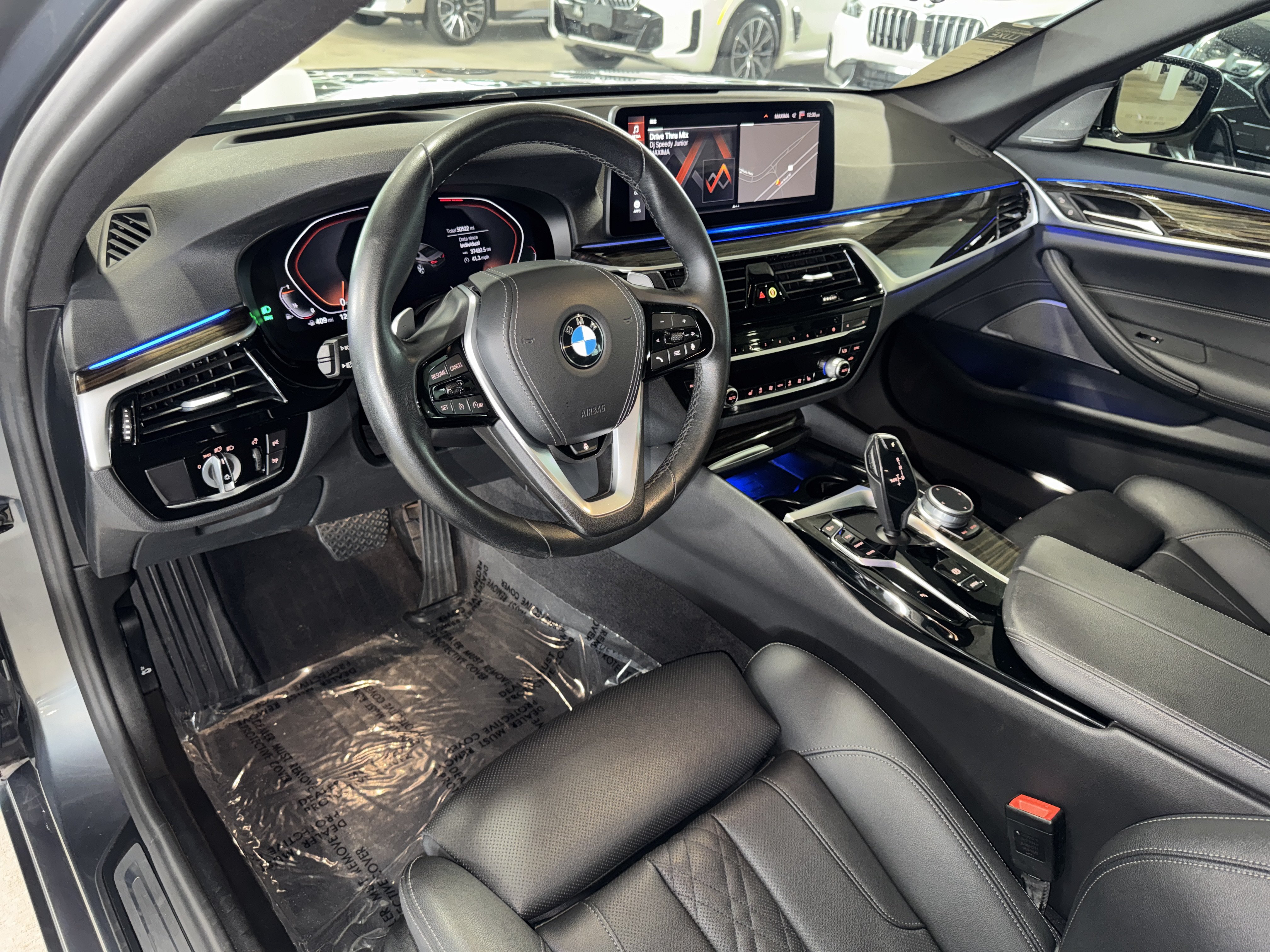 Used 2022 BMW 530i w/ Premium Package RWD image 20