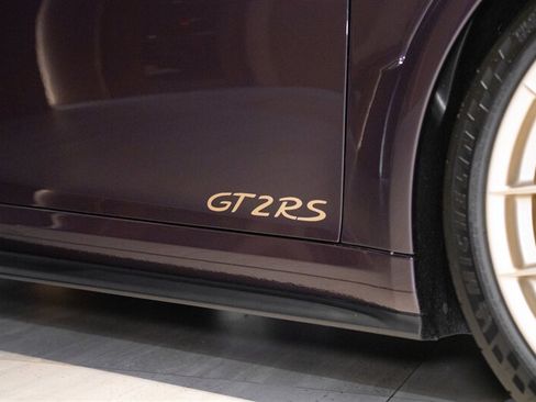 Used 2018 Porsche 911 GT2 RS RWD image 40