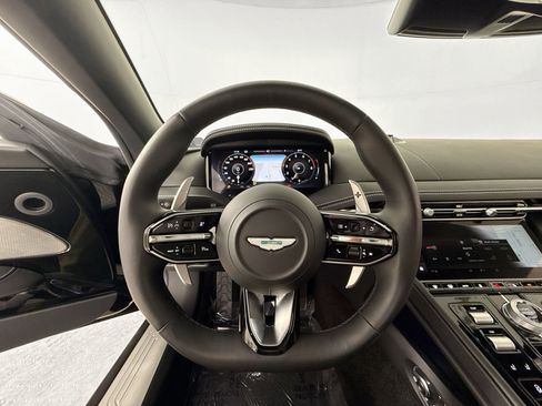 Used 2025 Aston Martin DB12 Coupe image 10