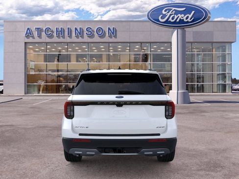 Used 2026 Ford Explorer Active w/ Active Comfort Package AWD/4WD image 5