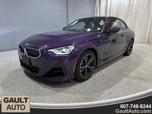 Certified 2025 BMW 230i xDrive Coupe w/ M Sport Package image 4