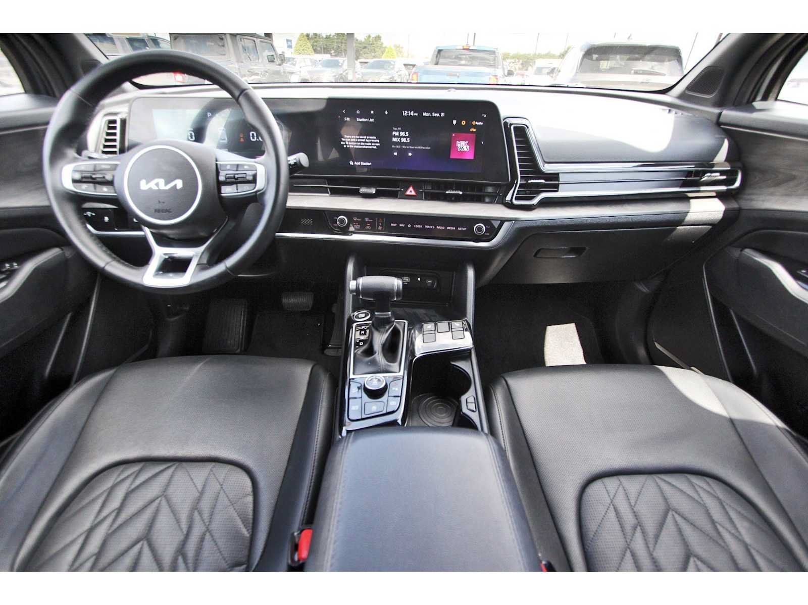 Used 2025 Kia Sportage X-Line AWD/4WD image 7