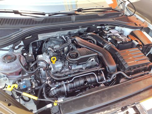 Used 2025 Volkswagen Jetta Sport FWD image 25