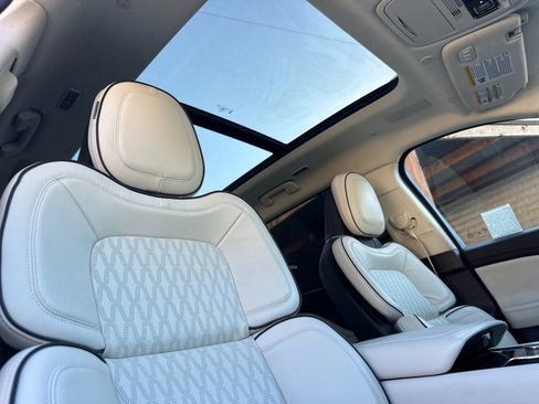 Used 2024 Lincoln Aviator Black Label image 19