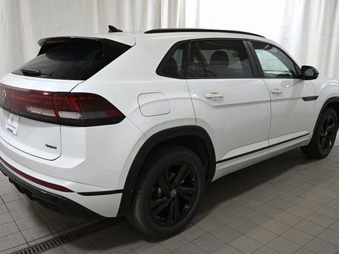 New 2026 Volkswagen Atlas Cross Sport SEL R-Line AWD/4WD image 13
