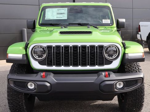 New 2026 Jeep Wrangler Unlimited Rubicon AWD/4WD image 7
