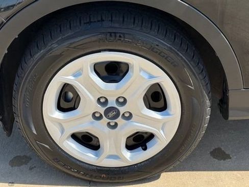 Used 2018 Ford Escape S FWD image 11