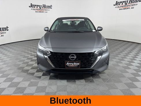 Used 2024 Nissan Sentra S image 5