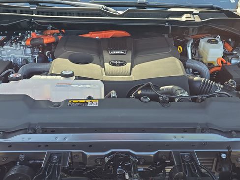 New 2026 Toyota Tundra 1794 Edition w/ TRD Off-Road Package AWD/4WD image 31