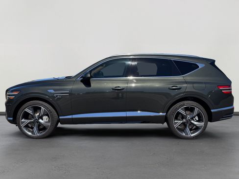 Used 2025 Genesis GV80 2.5T Prestige AWD/4WD image 2