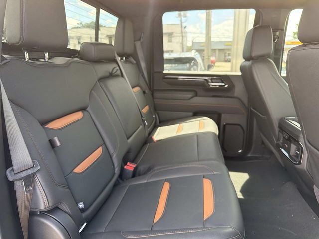 Used 2025 GMC Sierra 2500 AT4 w/ AT4 Premium Plus Package AWD/4WD image 12