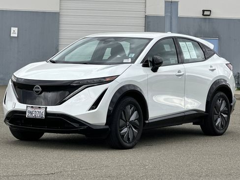 Certified 2024 Nissan Ariya AWD image 8