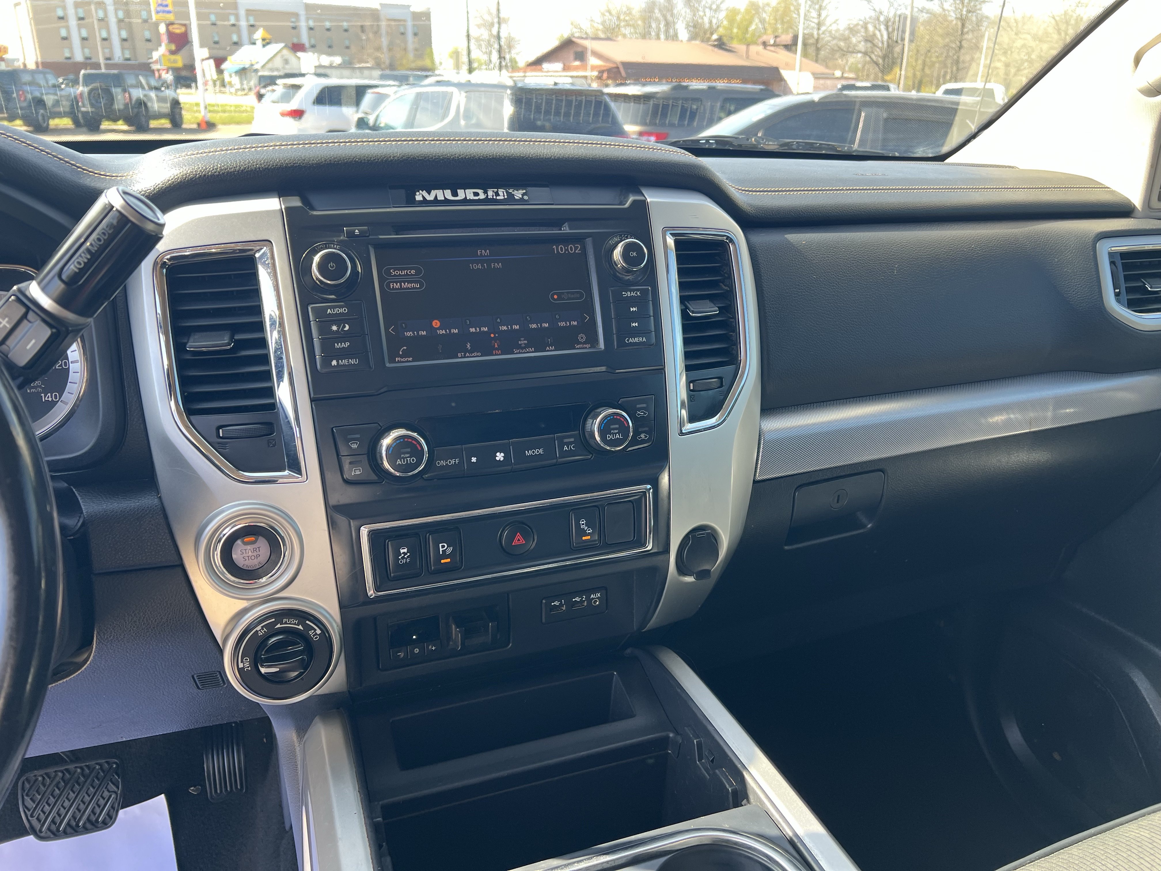 Used 2019 Nissan Titan PRO-4X AWD/4WD image 21