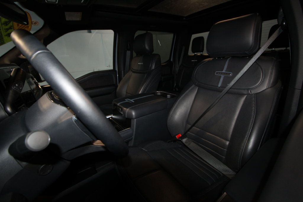 Used 2025 Ford F350 Platinum AWD/4WD image 4