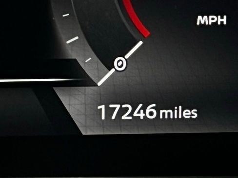 Used 2024 Nissan Ariya ENGAGE image 15