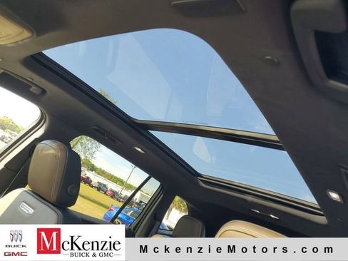 New 2026 GMC Acadia Denali Ultimate FWD image 10