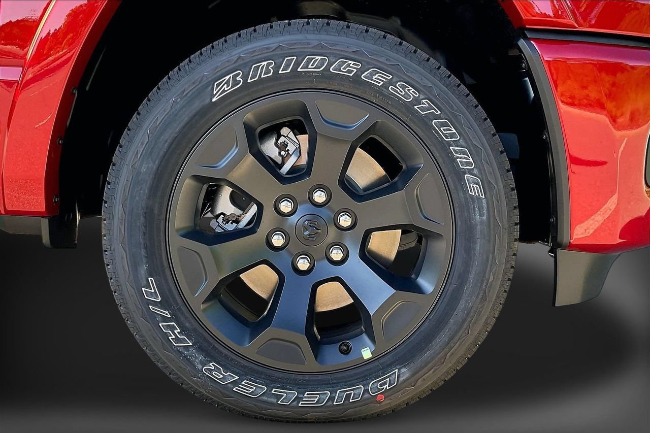 New 2026 RAM 1500 Big Horn AWD/4WD image 29