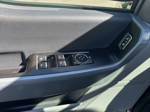 Used 2023 Ford F150 XLT image 12