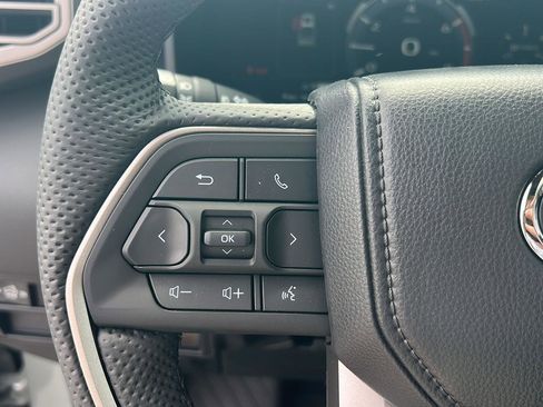 New 2026 Toyota Tundra Limited AWD/4WD image 21