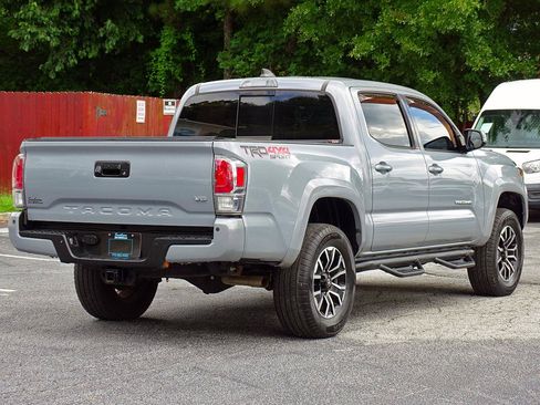 Used 2020 Toyota Tacoma TRD Sport w/ Technology Package AWD/4WD image 15
