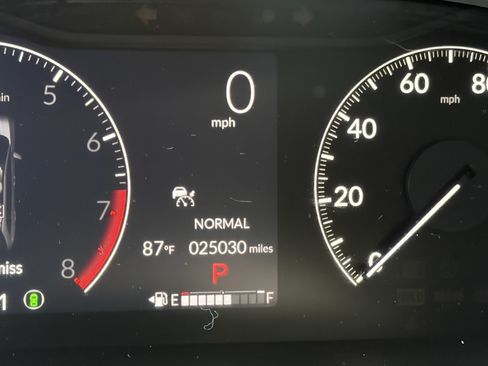 Used 2023 Honda HR-V EX-L image 7