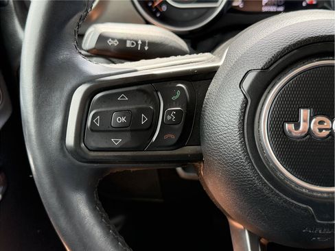 Used 2022 Jeep Wrangler Unlimited Sport AWD/4WD image 20