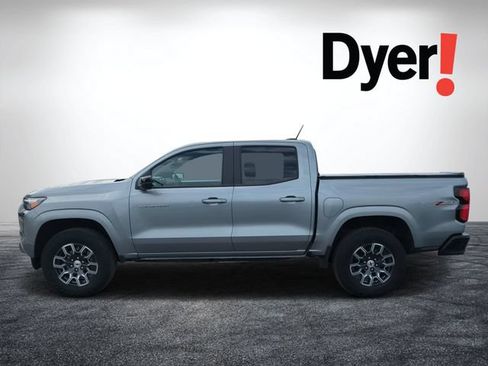 Certified 2025 Chevrolet Colorado Z71 w/ Technology Package AWD/4WD image 7