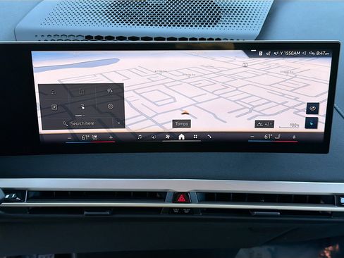 New 2026 BMW iX xDrive60 w/ Premium Package image 33