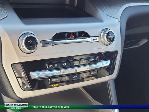 Certified 2022 Ford Explorer Timberline image 22